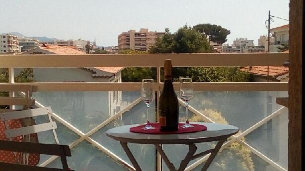 Studio Cagnes Sur Mer Cagnes-sur-Mer Exterior foto
